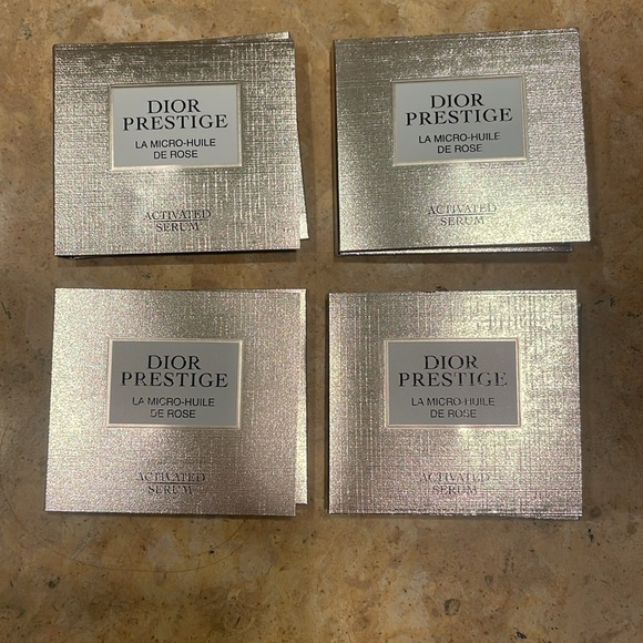 New! Set of 4 Dior Prestige La Micro-Huile De Rose Activated Serum packets - Picture 1 of 4